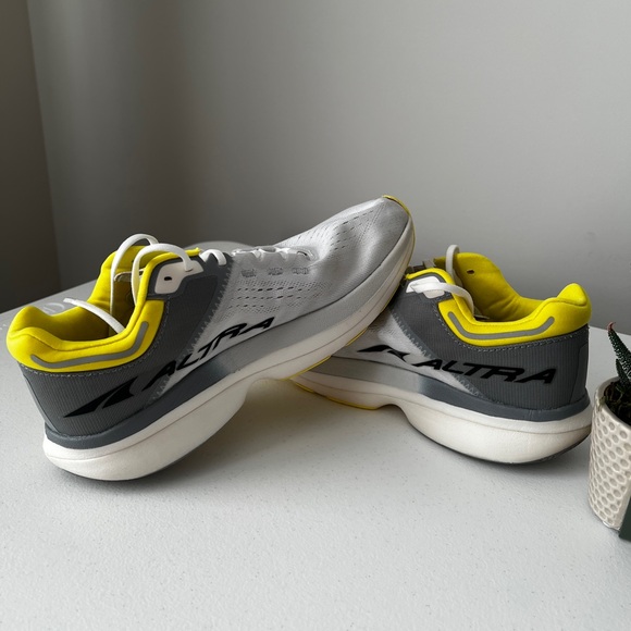 Altra Vanish Tempo - Picture 2 of 5